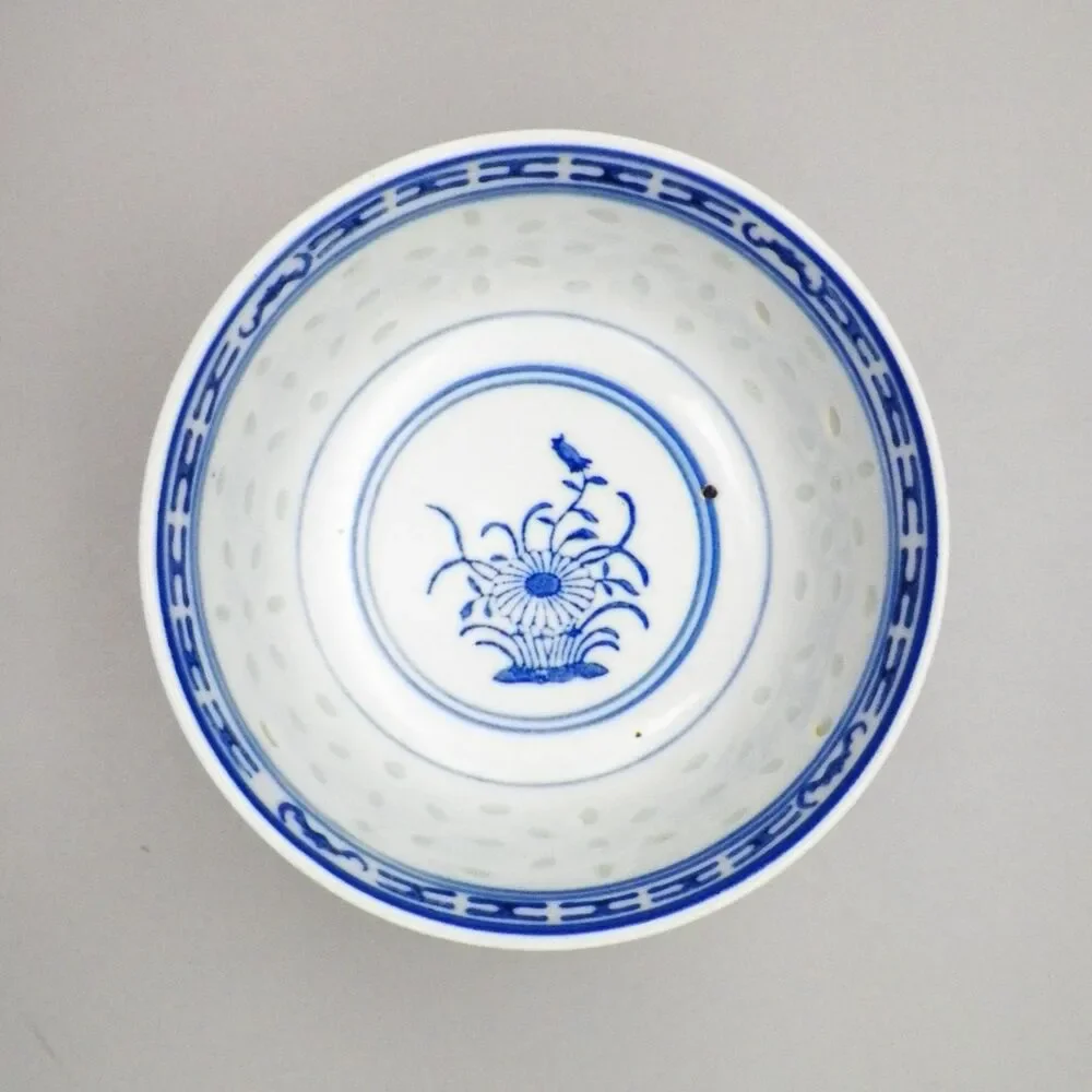 Chinese Blue White Porcelain Translucent Rice Eye Rice Bowl with Spoon
